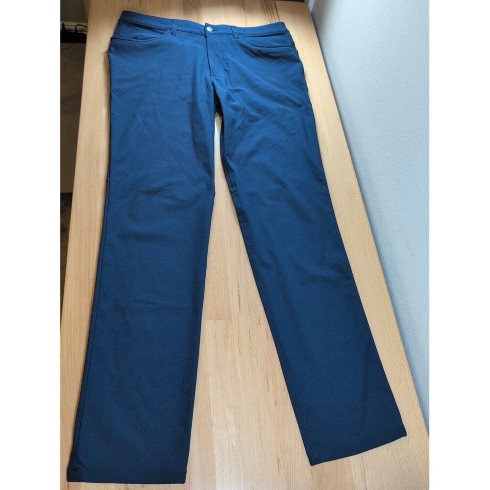 Lululemon ABC Classic Fit 5 Pocket Warpstreme Mens 35x33 Navy Performance Pants